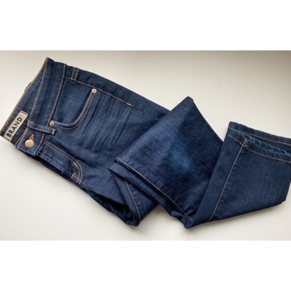 J Brand • Scarlett Cigarette Jeans, Ink wash - Picture 3 of 9